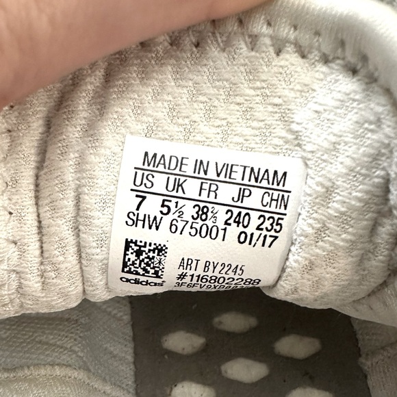Adidas NMD White size 7 - Picture 2 of 3